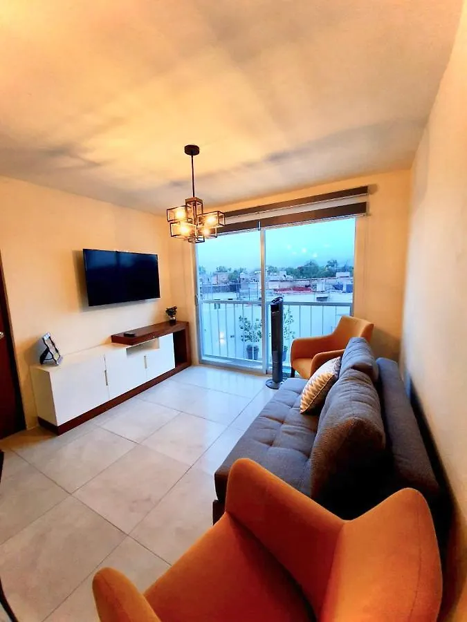 Departamento Nuevo Y Centrico Con Ambiente Familiar En Guadalajara Apartment 0*,