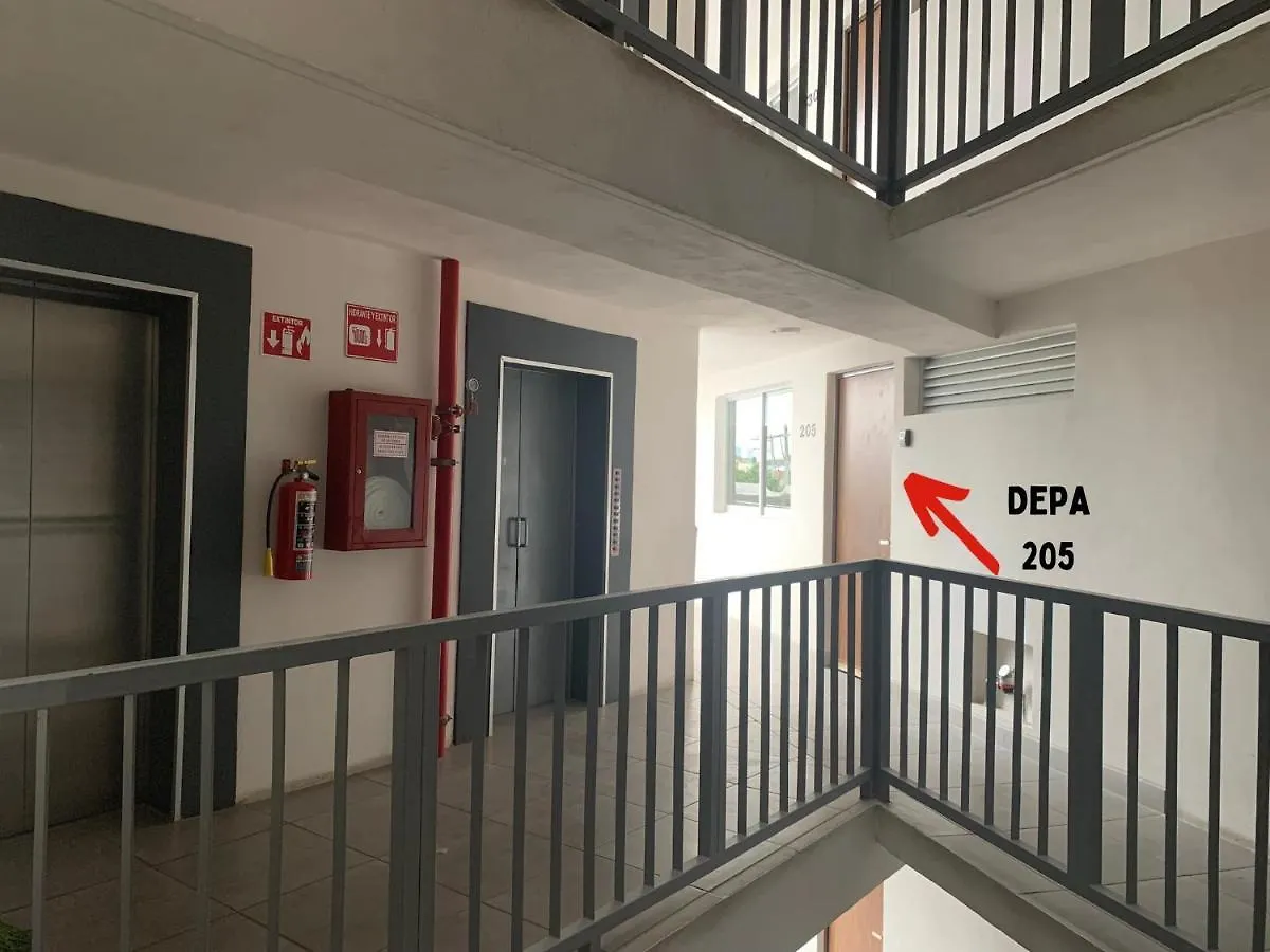 Departamento Nuevo Y Centrico Con Ambiente Familiar En Guadalajara Apartment 0*,