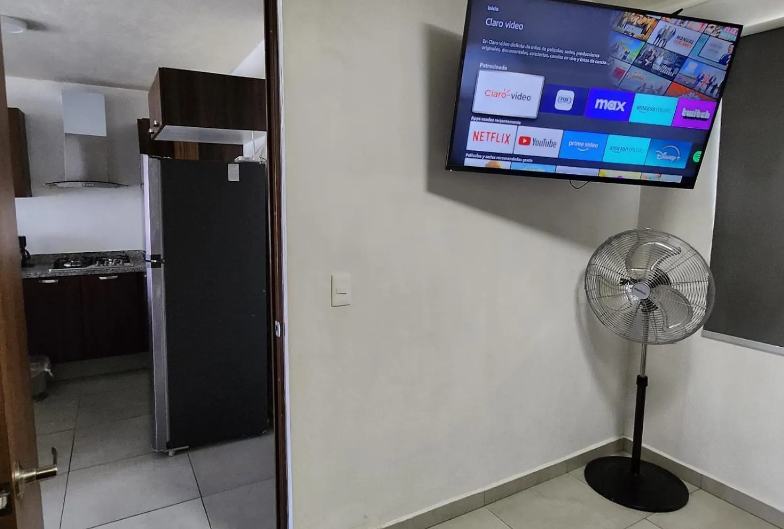 Departamento Nuevo Y Centrico Con Ambiente Familiar En Guadalajara Apartment 0*,  Mexico
