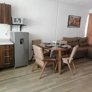Depto 20a De Autobuses Apartment